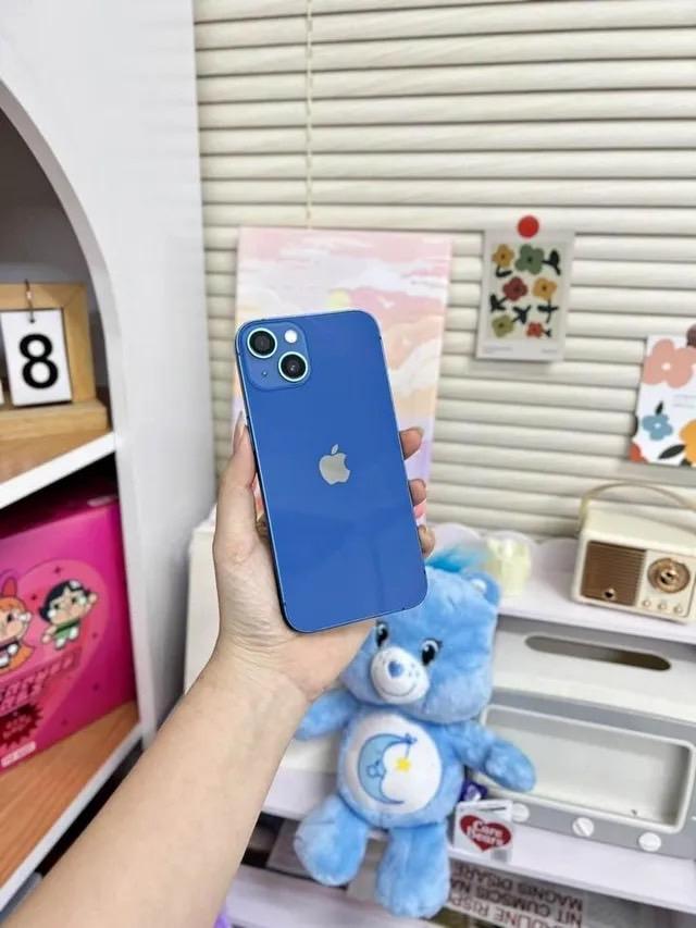 iPhone13สีฟ้า