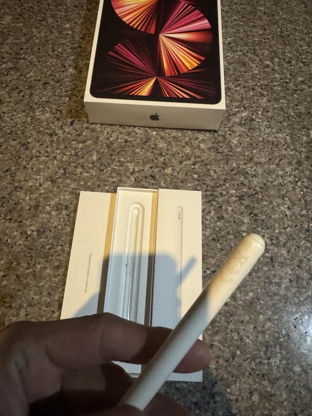 ขายApple Pencil Gen2ของแท้ยกกล่องสภาพสวยๆใช้งานดีถูกๆ