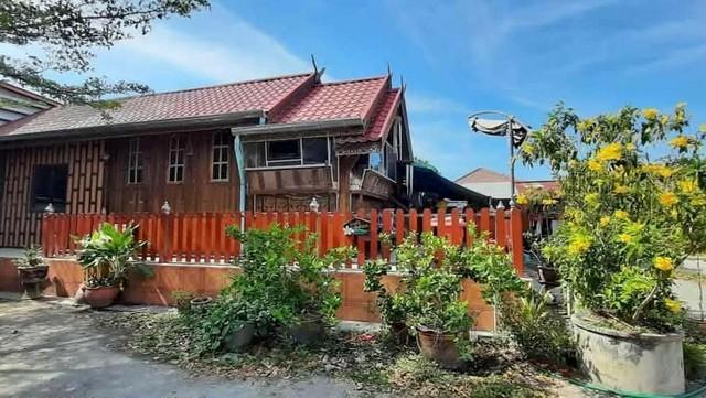 ขายโรงงานนาป่าเมืองชลบุรี ขายที่ดินพร้อมสิ่งปลูกสร้างใกล้นิคมอมตะ 3-1-92 ไร่ขนาดโรงงาน 576 ตารางเมตร บ้านไม้ 1 หลัง 2