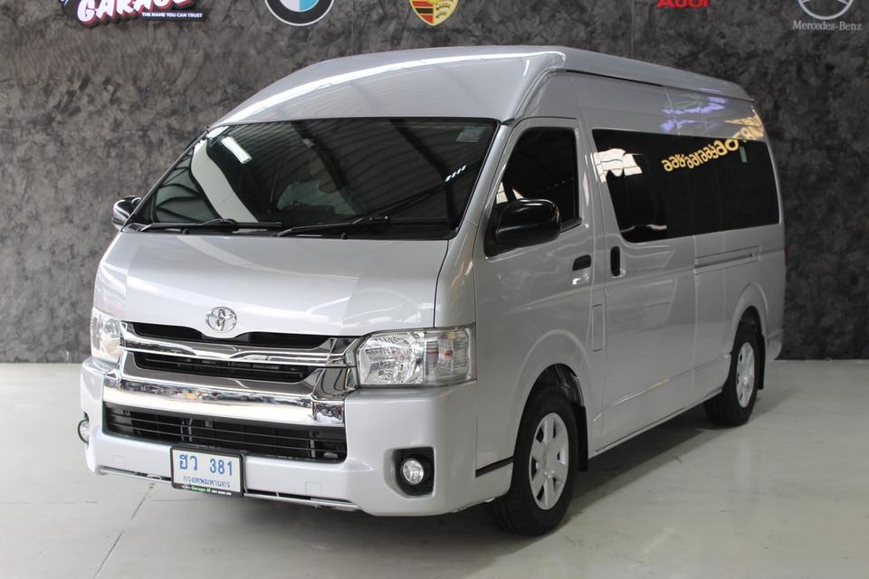 รหัสรถ JRS381 TOYOTA HIACE 3.0 Commuter (ดีเซล) ปี 2019