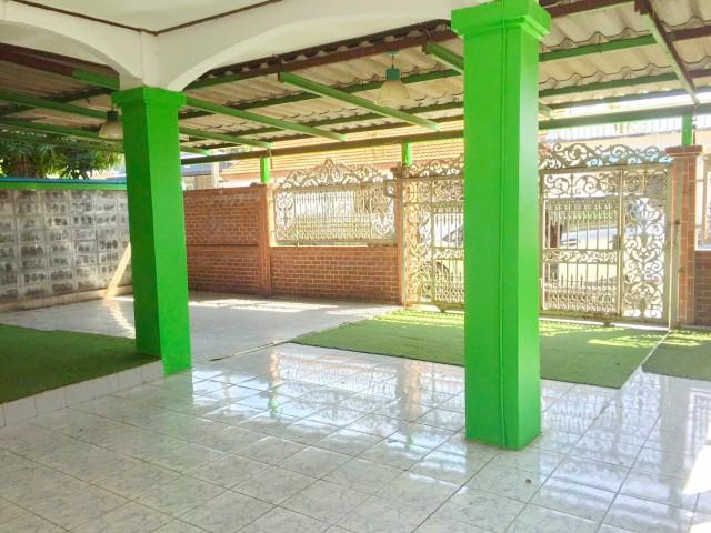 ถ.ราษฎร์อุทิศ44-52 บ้านเดี่ยวชั้นเดียว 2 นอน 2 น้ำ 52 ตร.ว. 208 ตร.ม.ใกล้MRTสุวินทวงศ์ 5.8กม. 2