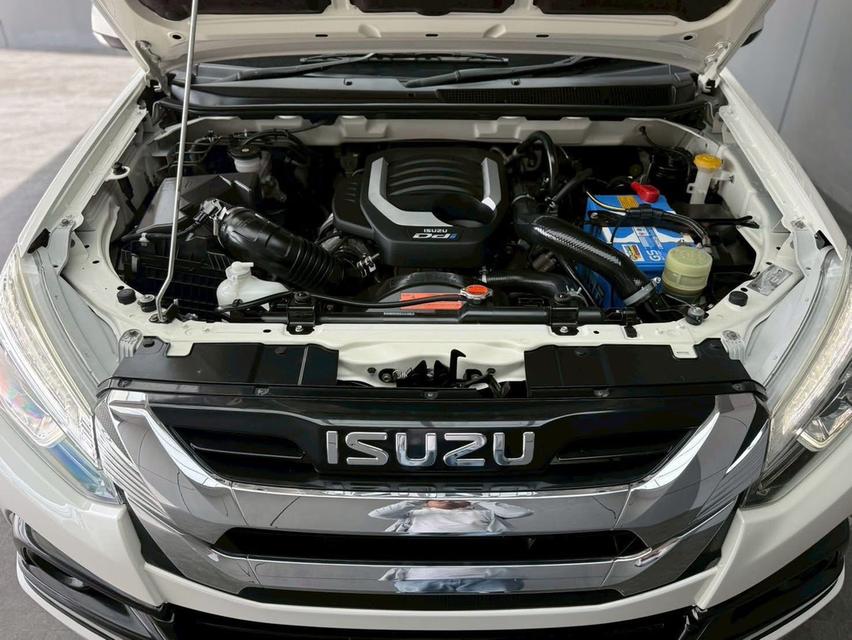 ปี 2019 ISUZU MU-X, 1.9  THE ONYX โฉม ปี13-20 สีขาว เกียร์ออโต้ ประวัติดี เข้าศูนย์ตลอด มือเดียวป้ายแดง รูปที่ 17