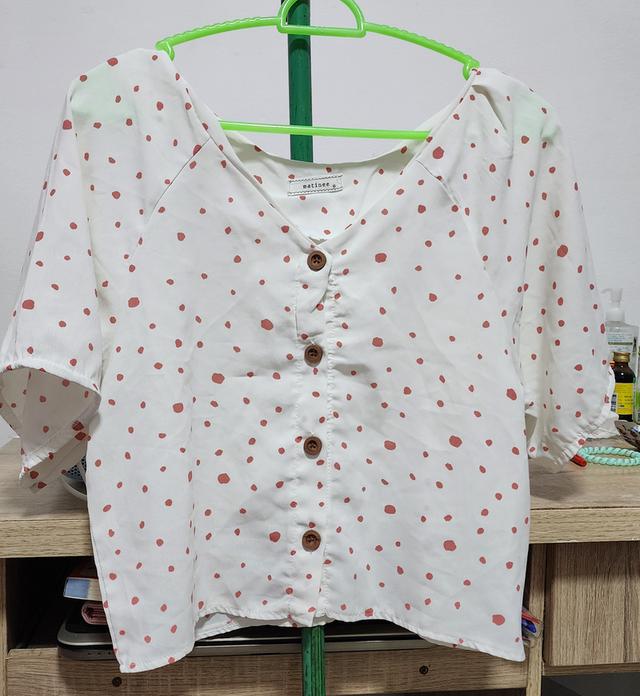 เสื้อผ้ามือสอง 19