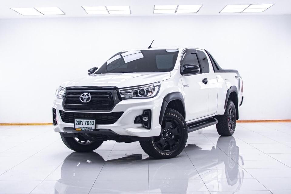 รหัสรถ  1C256 TOYOTA REVO ROCCO 2.4 SMARTCAB PRERUNNER 2019 2