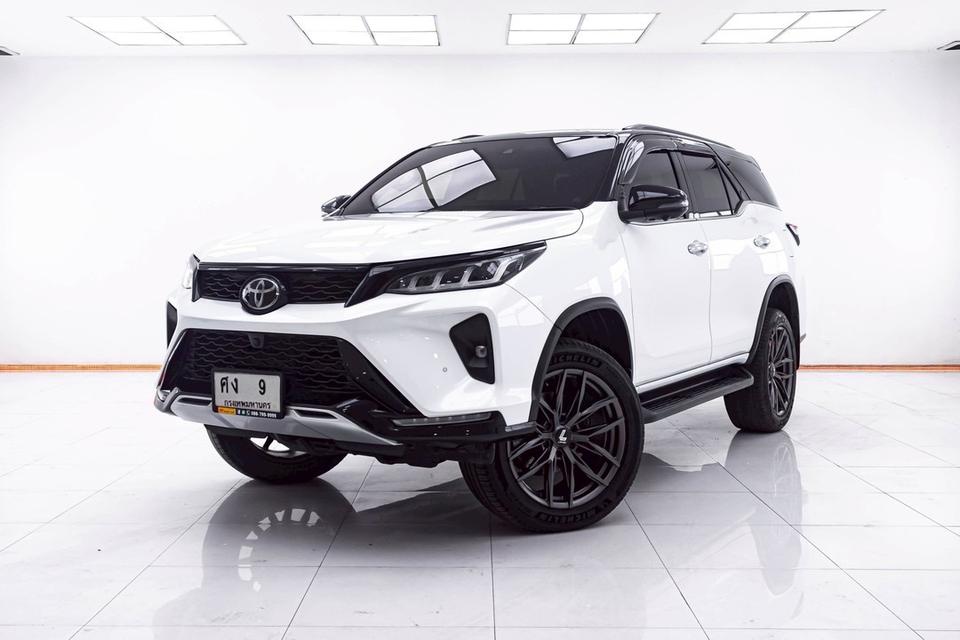 รหัสรถ 1E206 FORTUNER 2.8 LEGENDER BLACK TOP 2WD 2021