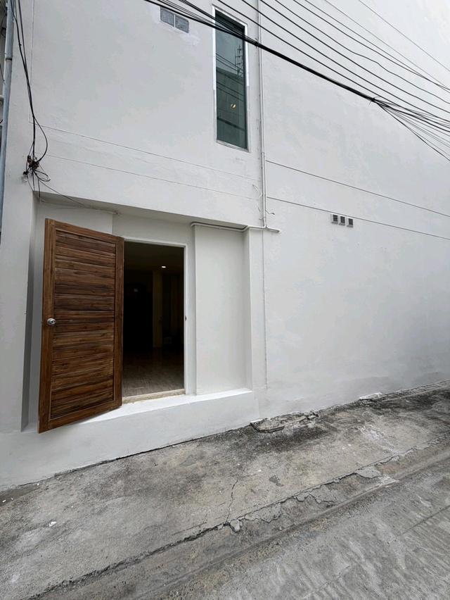 ขายโฮมออฟฟิศ 4 ชั้น โครงการบ้านกลางเมือง พระรามเก้า-ลาดพร้าว | รีโนเวทใหม่พร้อมอยู่ 19
