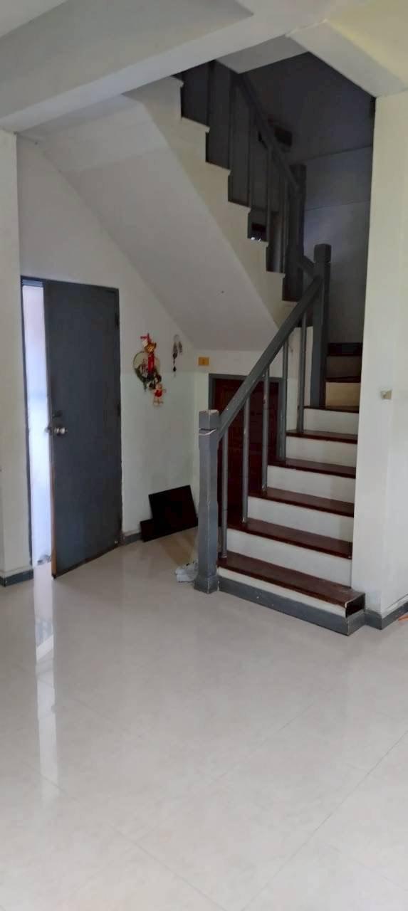 บ้านมือสองทาวเฮ้าส์18ตารางวา 5