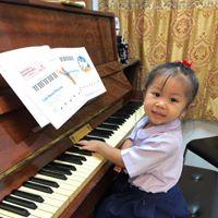 รับสอนเปียโน ที่ Fin Music School 17