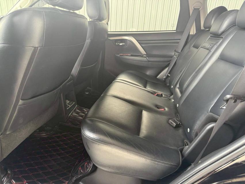 Mitsubishi Pajero 2.4GT ปี20 15