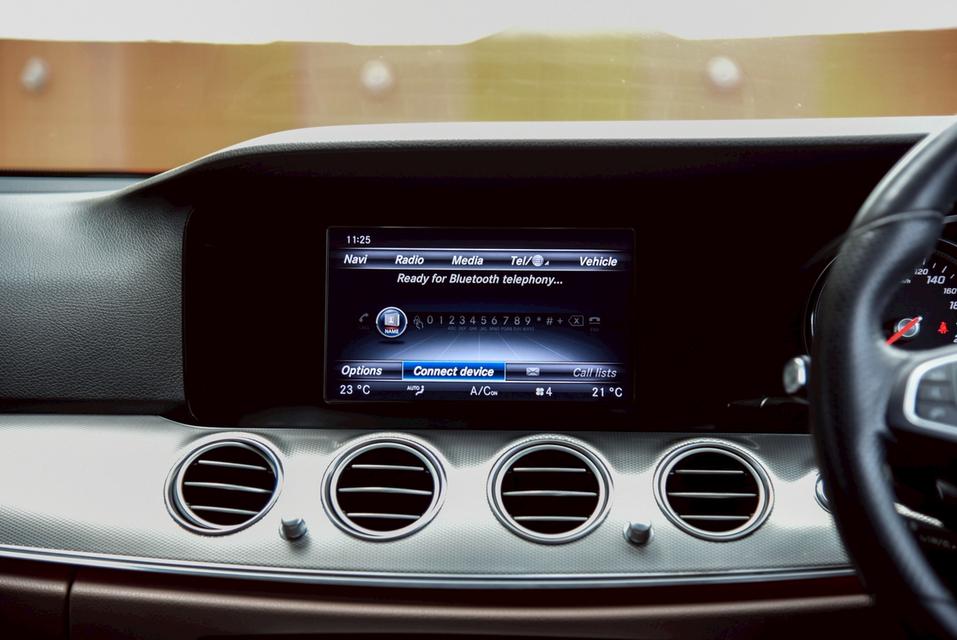 รหัสรถ CBL375 Mercedes-Benz E220d Avantgarde W213 AT 2017 19