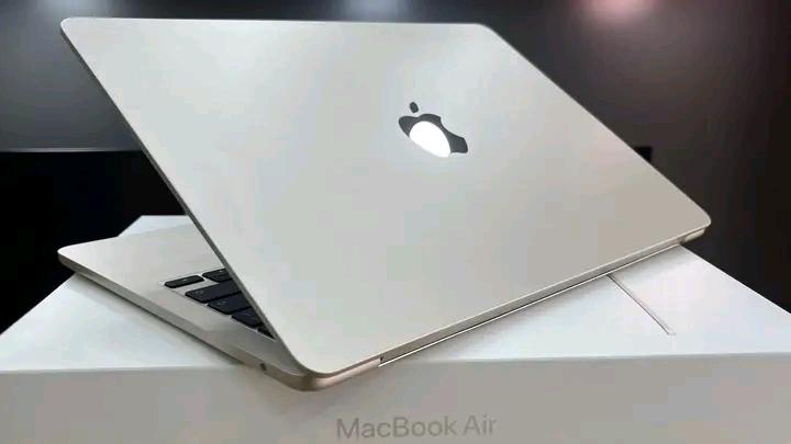 Apple / MacBook Air ราคาเบาๆ 3