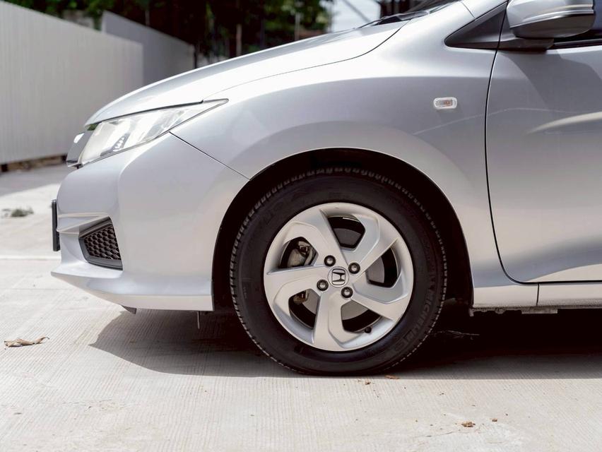 HONDA CITY 1.5V ปี 2015 รับประกันเครื่องเกียร์ 3 ปีหลังการขาย 8