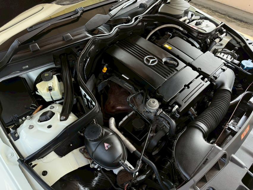 MERCEDES BENZ C200 Kompressor (W204)Avantgarde 1.8L 5AT 20