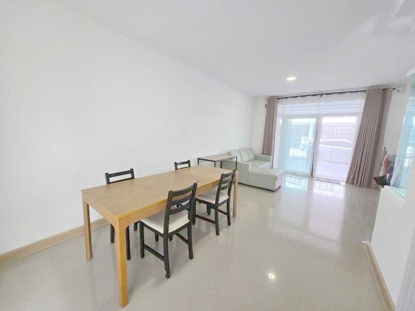 ทาวน์โฮม กัสโต้ ดอนเมือง สรงประภา เช่า 4ห้องนอน 3ห้องน้ำ 5