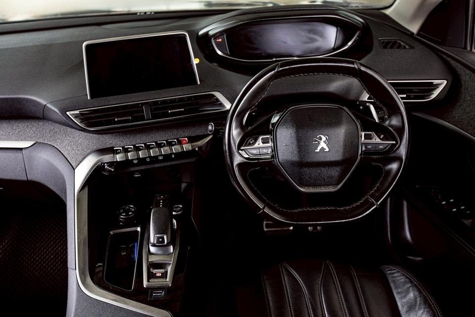 PEUGEOT 3008 1.6 T ALLURE ปี 2020 สีส้ม  มือเดียวป้ายแดง 15
