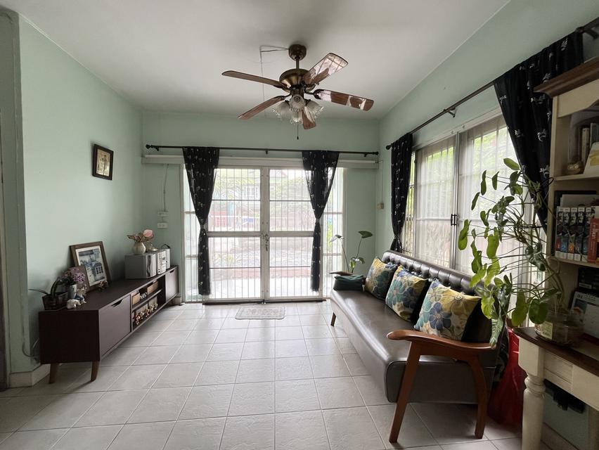 บ้านแฝดพร้อมเฟอร์นิเจอร์น่าอยู่มาก ลำลูกกา คลอง3 8