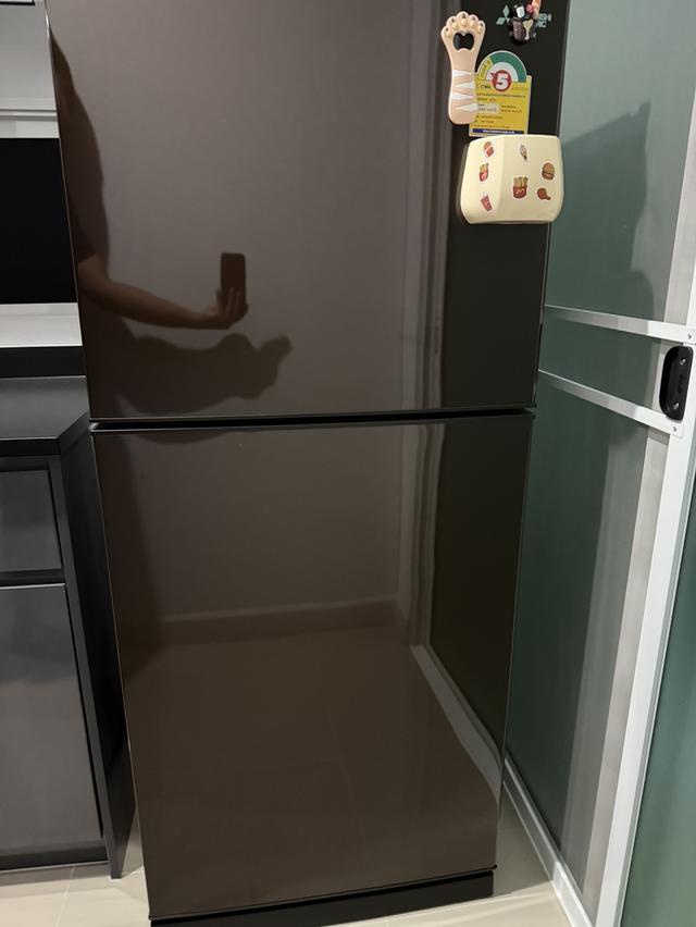 ตู้เย็น Mitsubishi รุ่น MR-FC35ER ขนาด 11.1