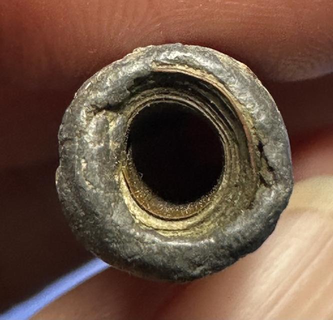 ตะกรุดสาลิกาหลวงปู่ศุขวัดปากคลองมะขามเฒ่า ผ่านการใช้เชือกหลุดหาย 15