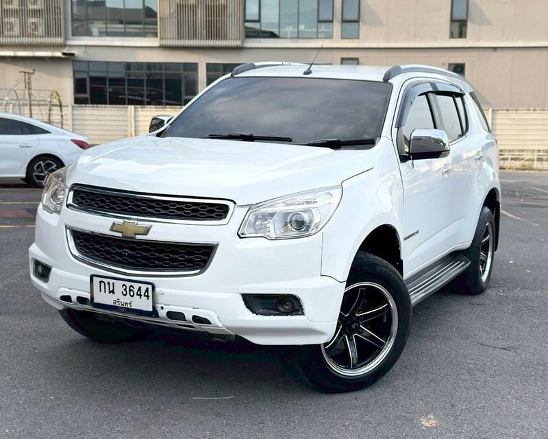 Chevrolet Trailblazer 2.8 LTZ เกียร์ Auto ขับ 4 สีขาว ปี 2013