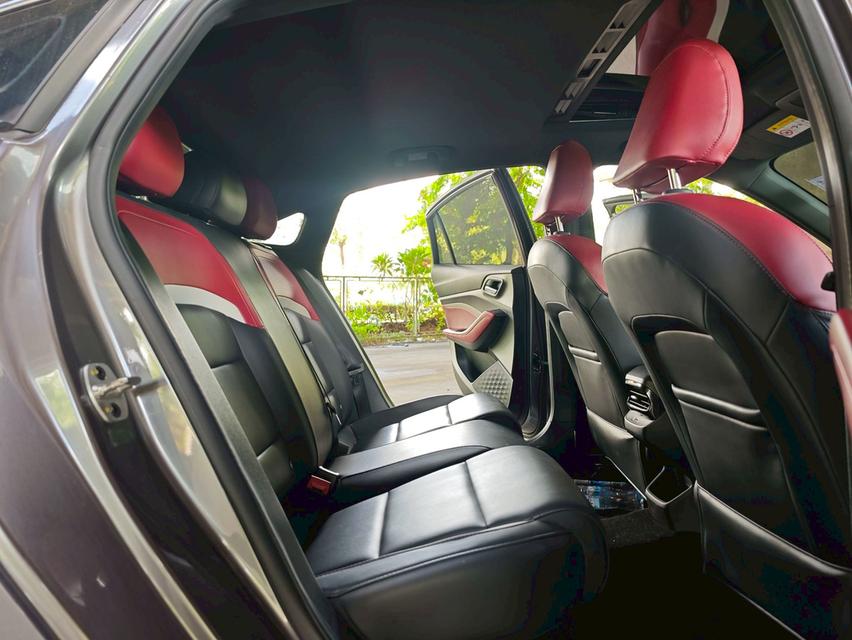 2023 MG 5 1.5 D+ Sunroof AT  รถสวย มือเดียว ป้ายแดง รุ่นท๊อป รูปที่ 14