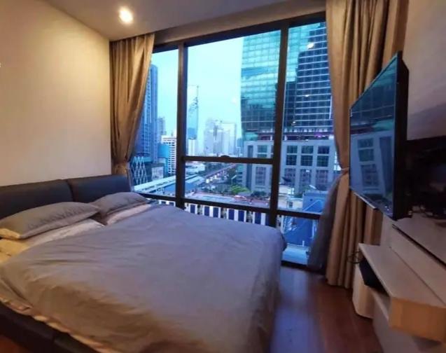 ขายคอนโดราคาถูก The Bangkok Sathorn 1