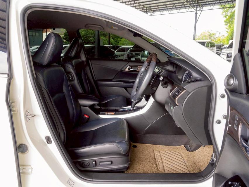 Honda Accord 2.4EL ปี16 14