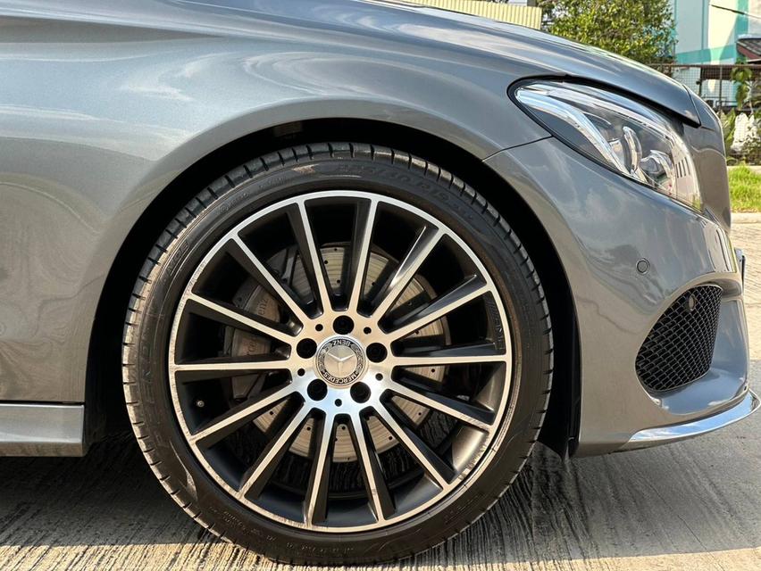 Mercedes Benz C250 Coupe AMG 7G (W205) 2016 สายจอด รถใหม่มากๆ ไมล์น้อยสุดใน 7