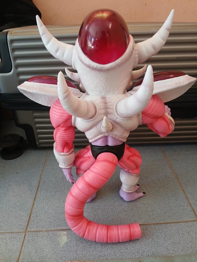 โมเดลฟิกเกอร์ กาตูน วันพิช ดราก้อนบอล ดาบพิฆาตอสูร 11