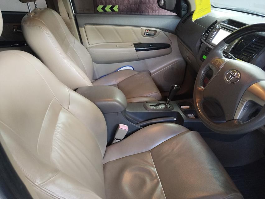 ขาย Fortuner Desai 2013 มือเดียว 2