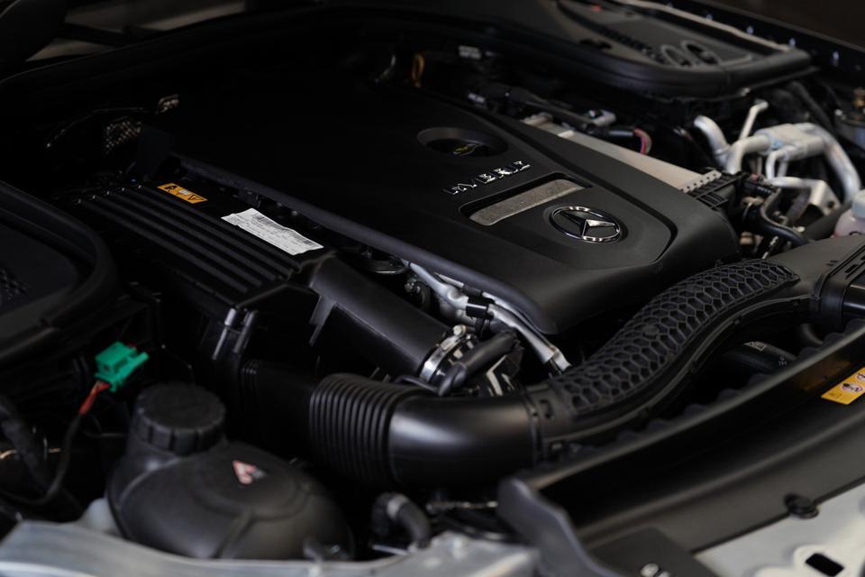 Benz E300e AMG dynamic (Facelift) 2021 สีเทา ไมล์ 38,xxx กิโล รถเซอร์วิสศูนย์ตลอด รูปที่ 3