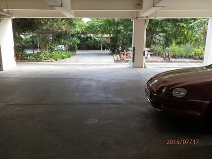 Sandy serviced apartment  11
