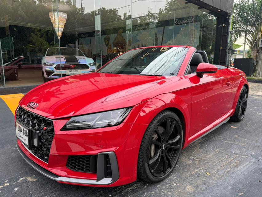 AUDI TT Convertible 2.0 S-Line ปี 2024 สีแดง รถออกศูนย์ Audi Thailand แต่งนิดหน่อย ท่อ akrapovic ล้อ ABT แท้ เบิกใหม่