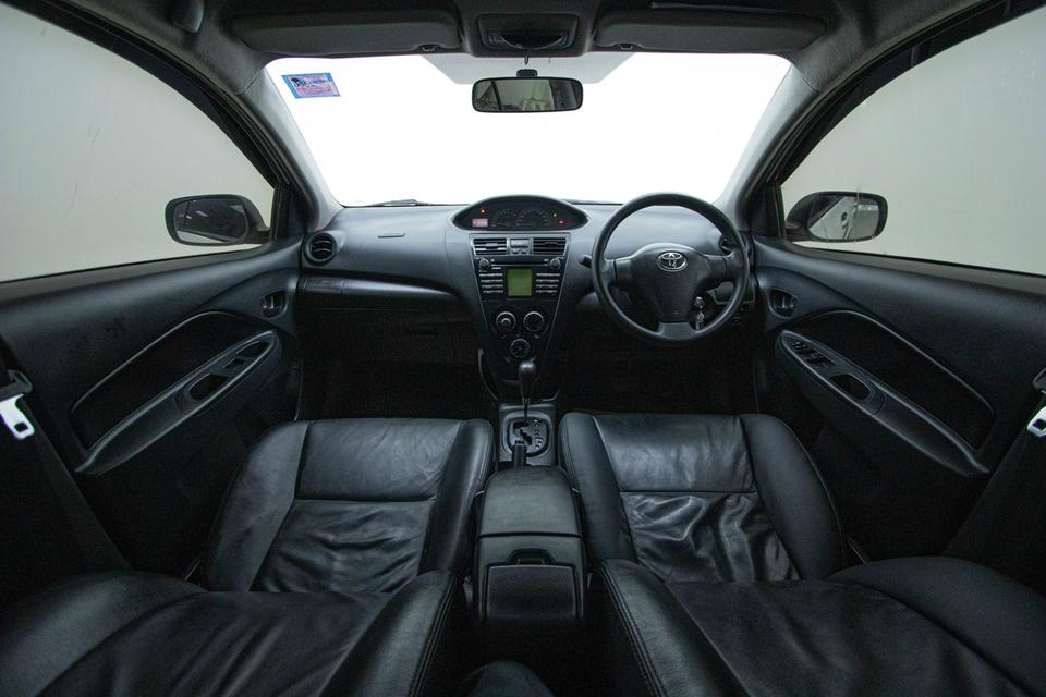 TOYOTA VIOS 1.5 E   2010  7
