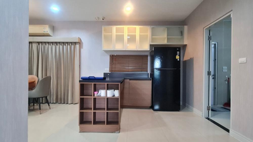 ขายบ้านเดี่ยว 2 ชั้น หมู่บ้านเศรษฐสิริ ( ราชพฤกษ์-จรัญ ) ซอยปากน้ำฝั่งเหนือ 11  73.2 ตร.วา พื้นที่ใช้สอย 227 ตร.ม. - 4 ห้องนอน 3ห้องน้ำ 14