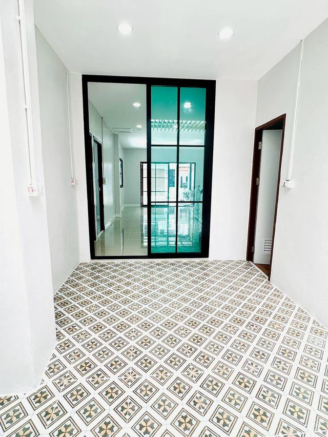 หมู่บ้านบัวทอง4 10