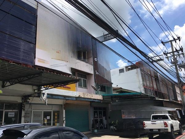 ขายอาคารพาณิชย์ 3 ชั้น พหลโยธิน ซ.64 พื้นที่ 50 ตร.ว. ใกล้อนุสรณ์สถานแห่งชาติ ถ.พหลโยธิน โทร 083-499-6425 14