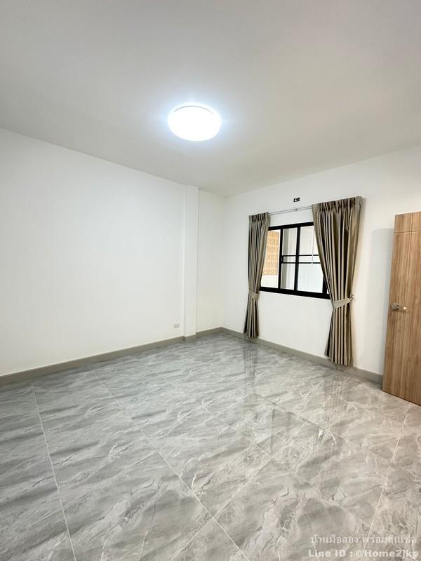 หมู่บ้านแสงอรุณ รามอินทรา 11