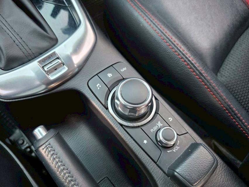 Mazda 2 1.3 Sport high plus ปีจด 2017 ไมล์ 4x,xxx km. 10