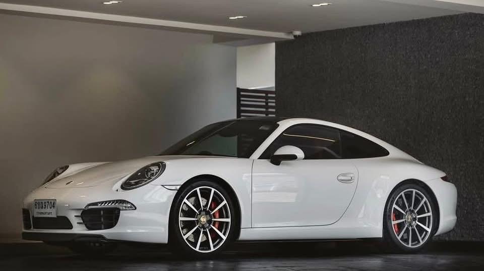 Porsche 911 Carrera S (991.1) 2