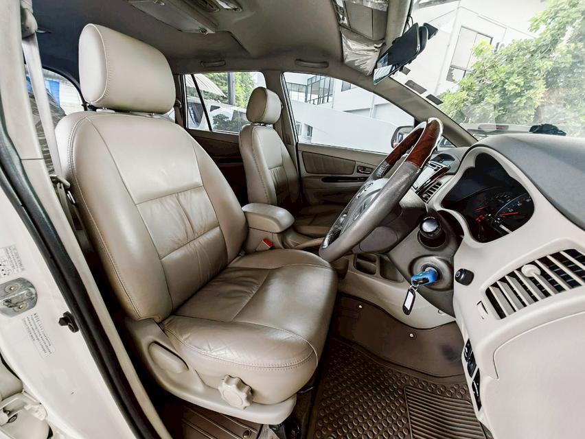 ขาย TOYOTA INNOVA 2.0 V ปี 2013  8