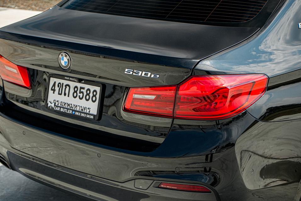 (แจ้งรหัสรถ CBL8588) BMW 530e 2.0 M Sport G30 AT 2018 รูปที่ 8
