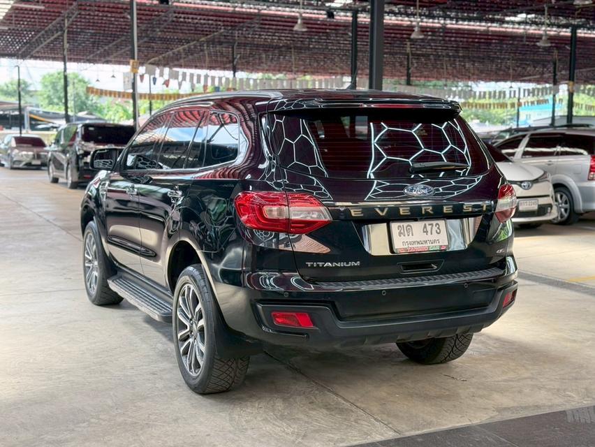 รถครอบครัวดุดันไม่เกรงใจใคร ออพชั่นจัดเต็ม FORD EVEREST 3.2 TITANIUM+ 4WD ปี2016 ตัวท็อปสุดของรุ่น