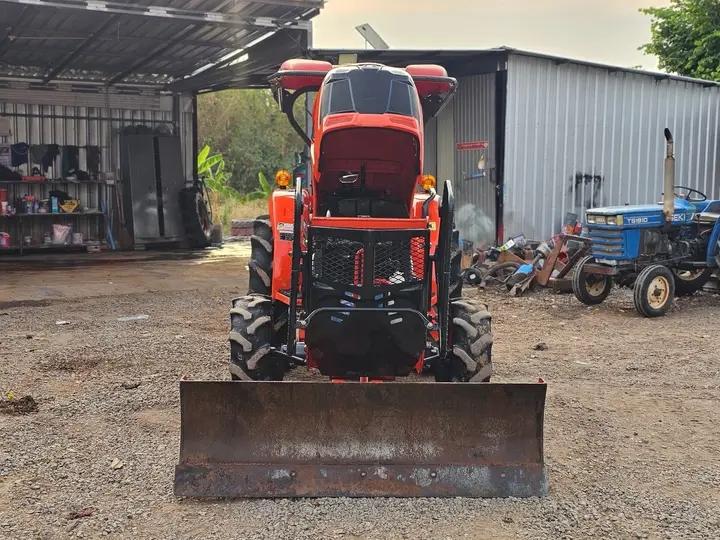 พร้อมขายรถไถ Kubota 4