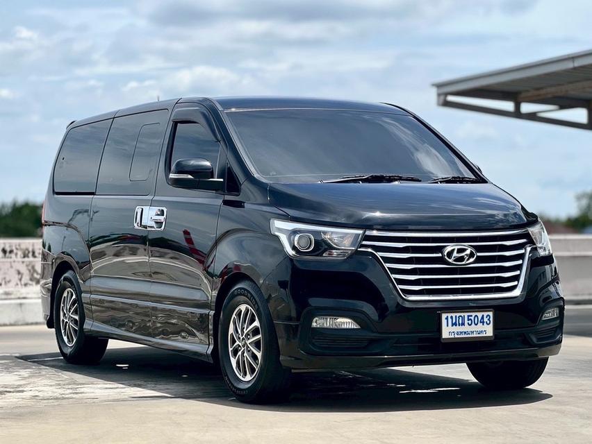 รหัสรถ PBG5043 HYUNDAI H-1 2.5 Elite ปี2018