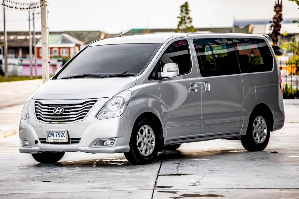 Hyundai H1 Deluxe 2.5 2009 รหัส GT7920