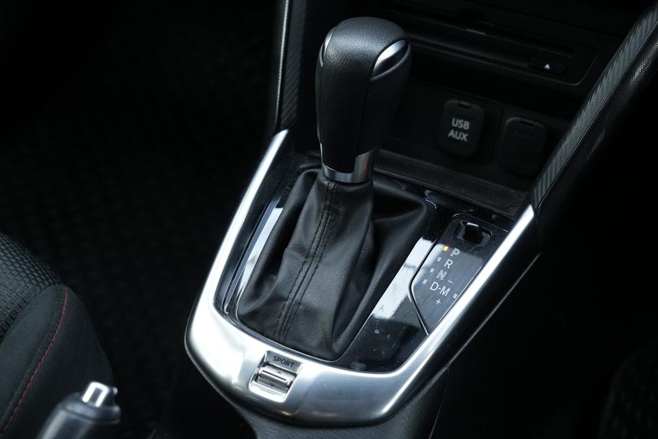 2015 MAZDA,2 1.3 HIGH 4ประตู  สีเทา ไมล์ 208771 กม. 9