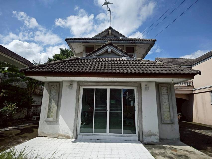 ขายบ้านพร้อมที่ดิน ทำเลดี หมู่บ้านพาราไดซ์การ์เด้นท์ เขตลาดกระบัง จังหวัดกรุงเทพมหานคร 2