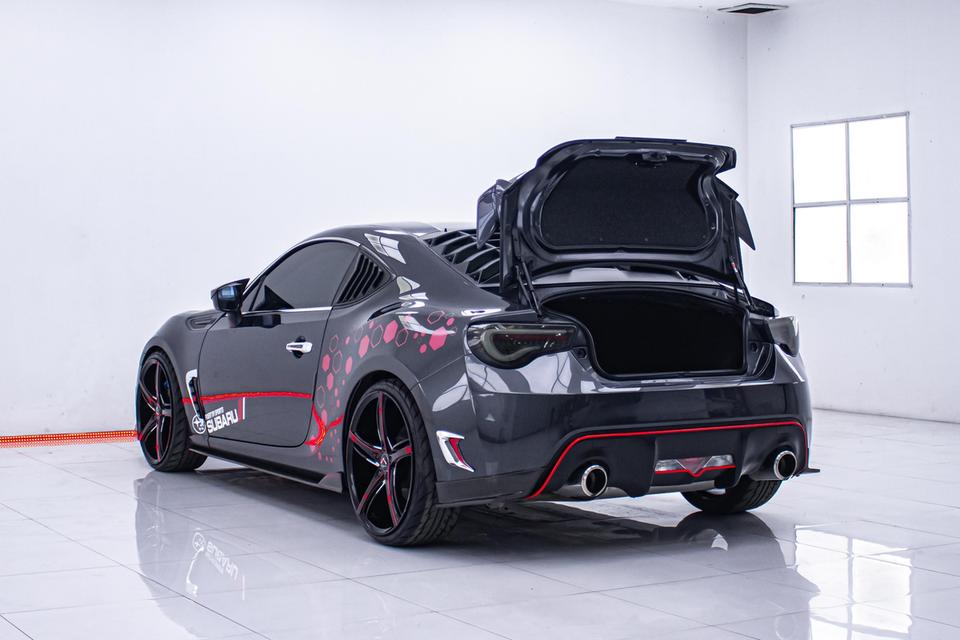 SUBARU BR-Z 2.0 2015  13