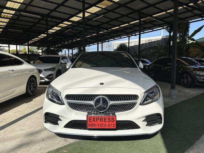 MERCEDES BENZ C220d AMG ปี2019 เครื่องยนต์ดีเซล ไมล์น้อย