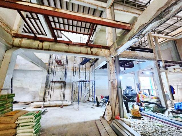 ทรงวาด จักรวรรดิ์ สะพานพุทธ รีโนเวทใหม่ตรงแบบ ให้เช่าอาคาร 3ชั้น Art Gallery 4คูหา เยาวราช Stand Alone 41ตรว. 361ตรม. 6